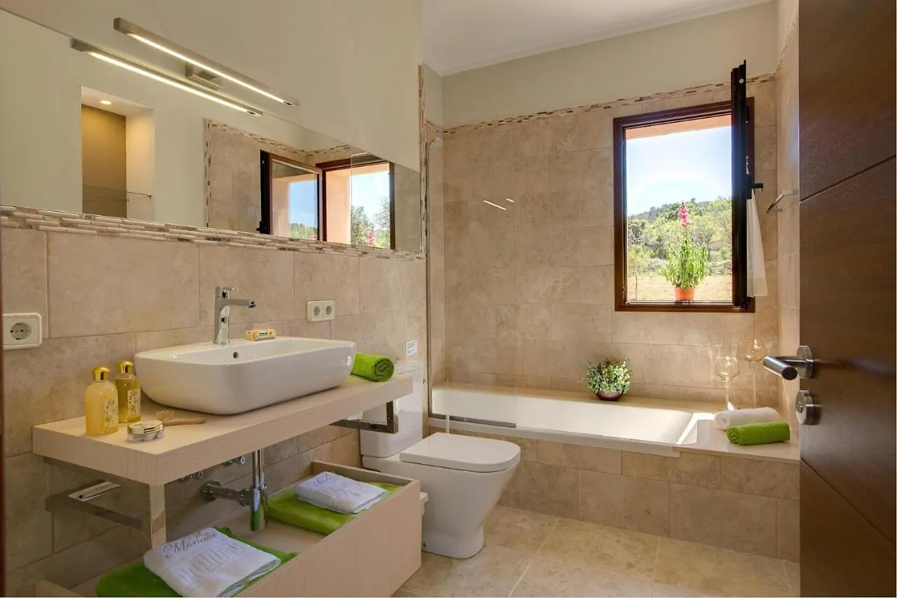 Villa Son Monavi By Vintage Travel Cas Concos