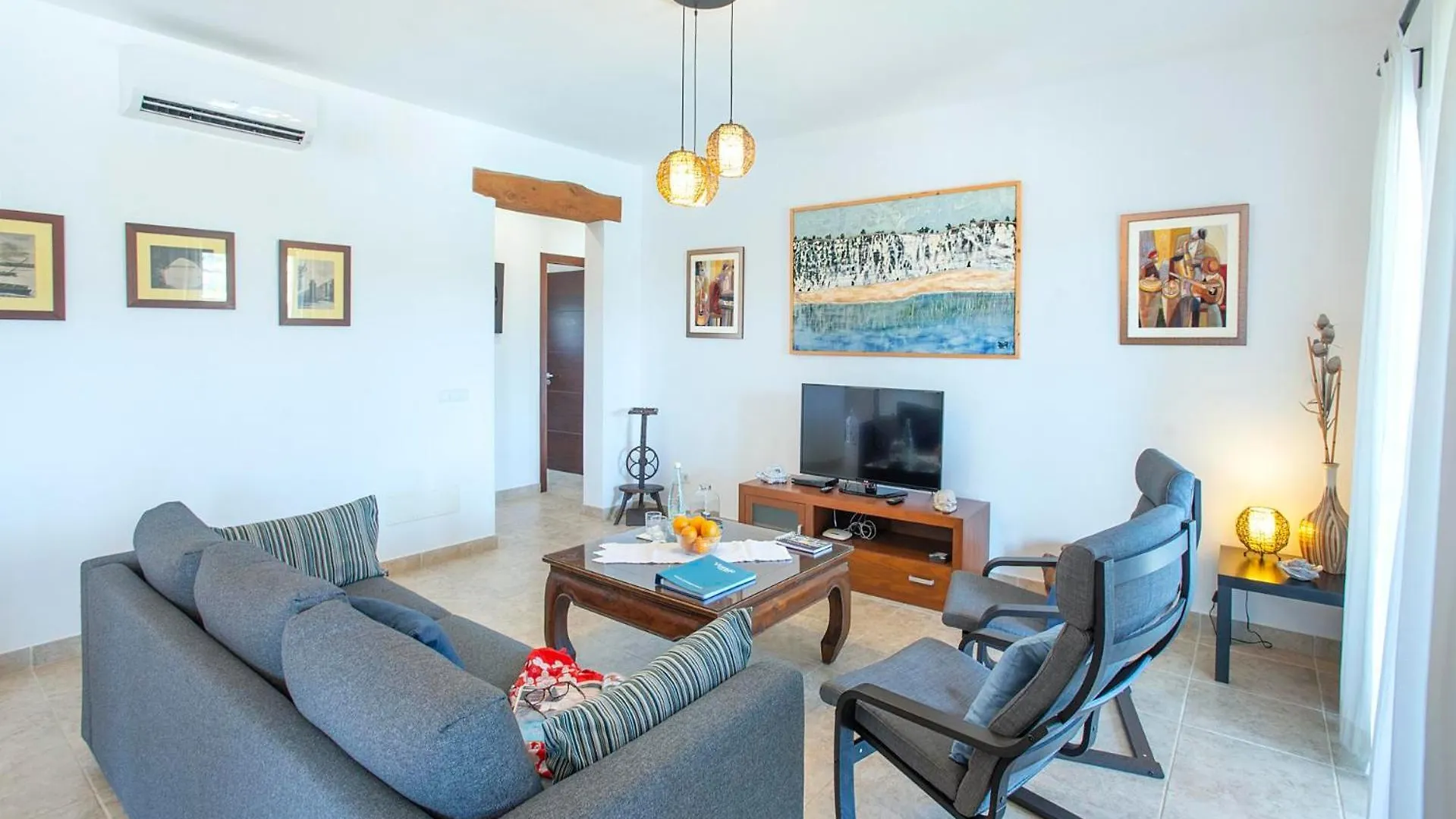 Villa Son Monavi By Vintage Travel Cas Concos